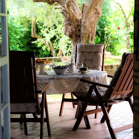 Сasa de vacaciones Casa Adele - 10 Min From The Sea!