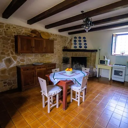 Semesterbostad Casa Adele - 10 Min From The Sea!